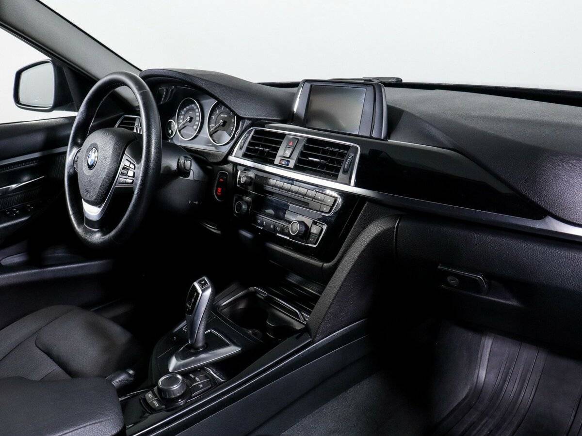 БМВ 3 серии б/у, 2016, Автоматическая. Фото: #8