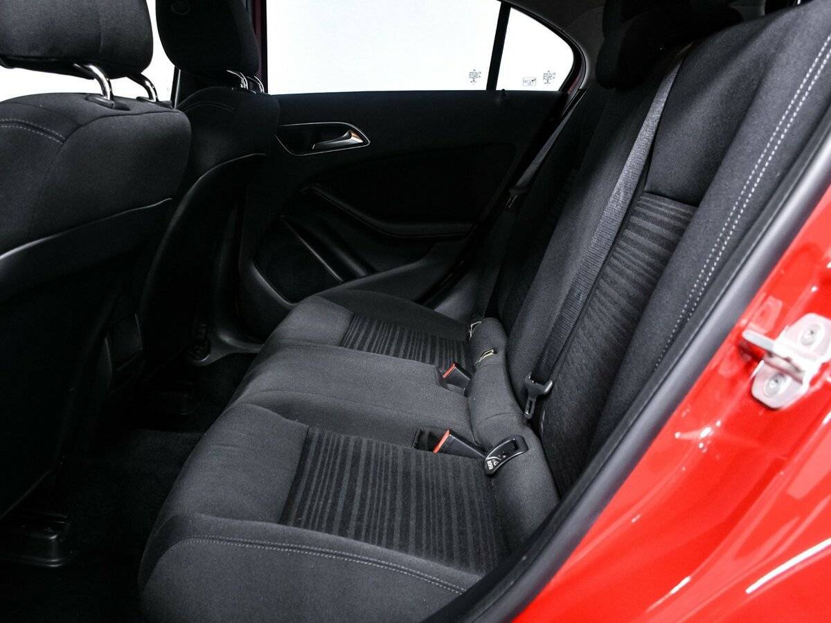 Мерседес-Бенц А-Класс б/у, 2013, Роботизированная. Фото: #9