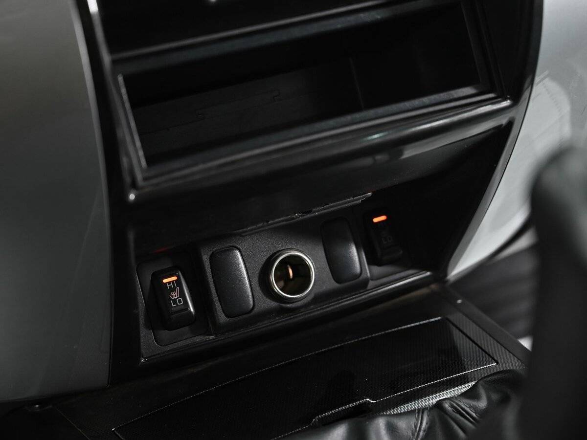 Митсубиши Паджеро Спорт б/у, 2014, Механическая. Фото: #11