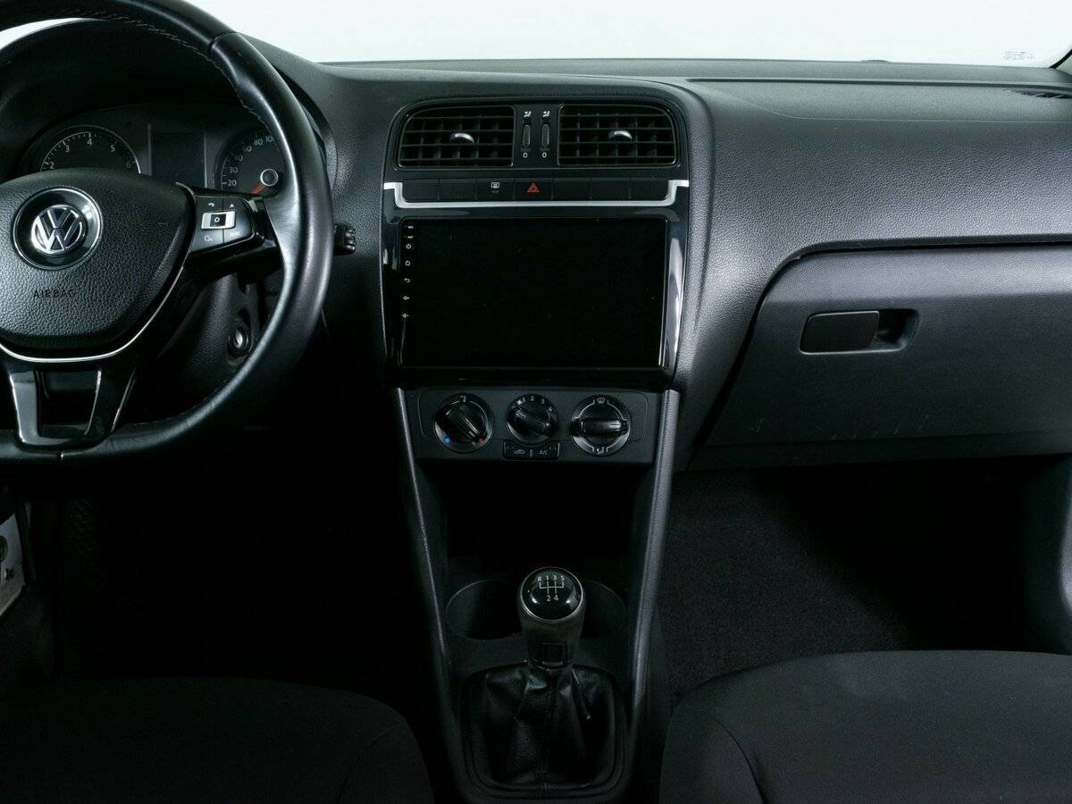 Фольксваген Поло б/у, 2018, Механическая. Фото: #8