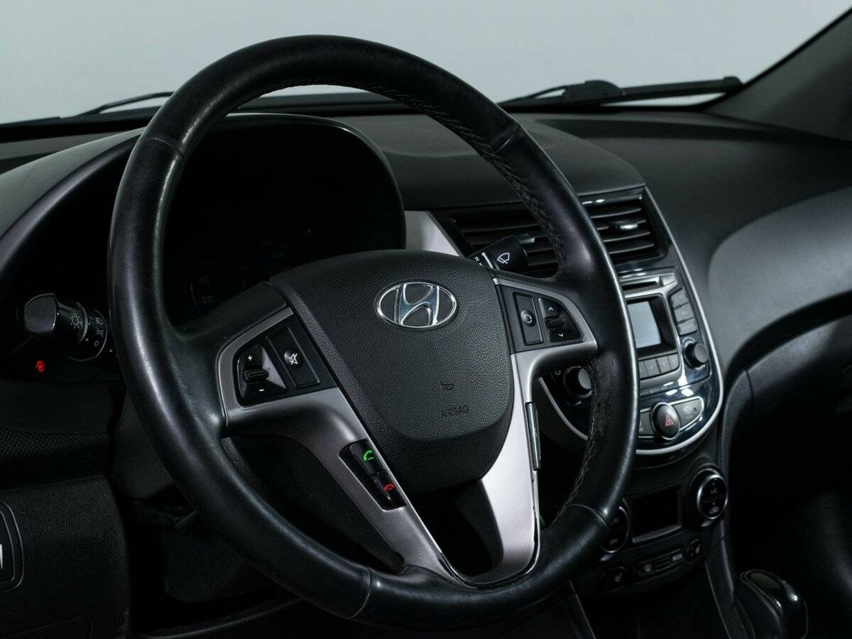 Хендай Солярис б/у, 2014, Автоматическая. Фото: #11