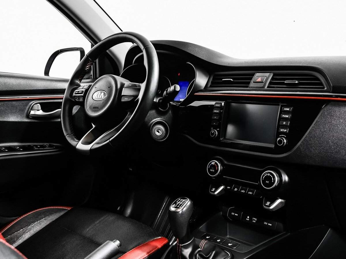 Киа Рио б/у, 2020, Механическая. Фото: #8