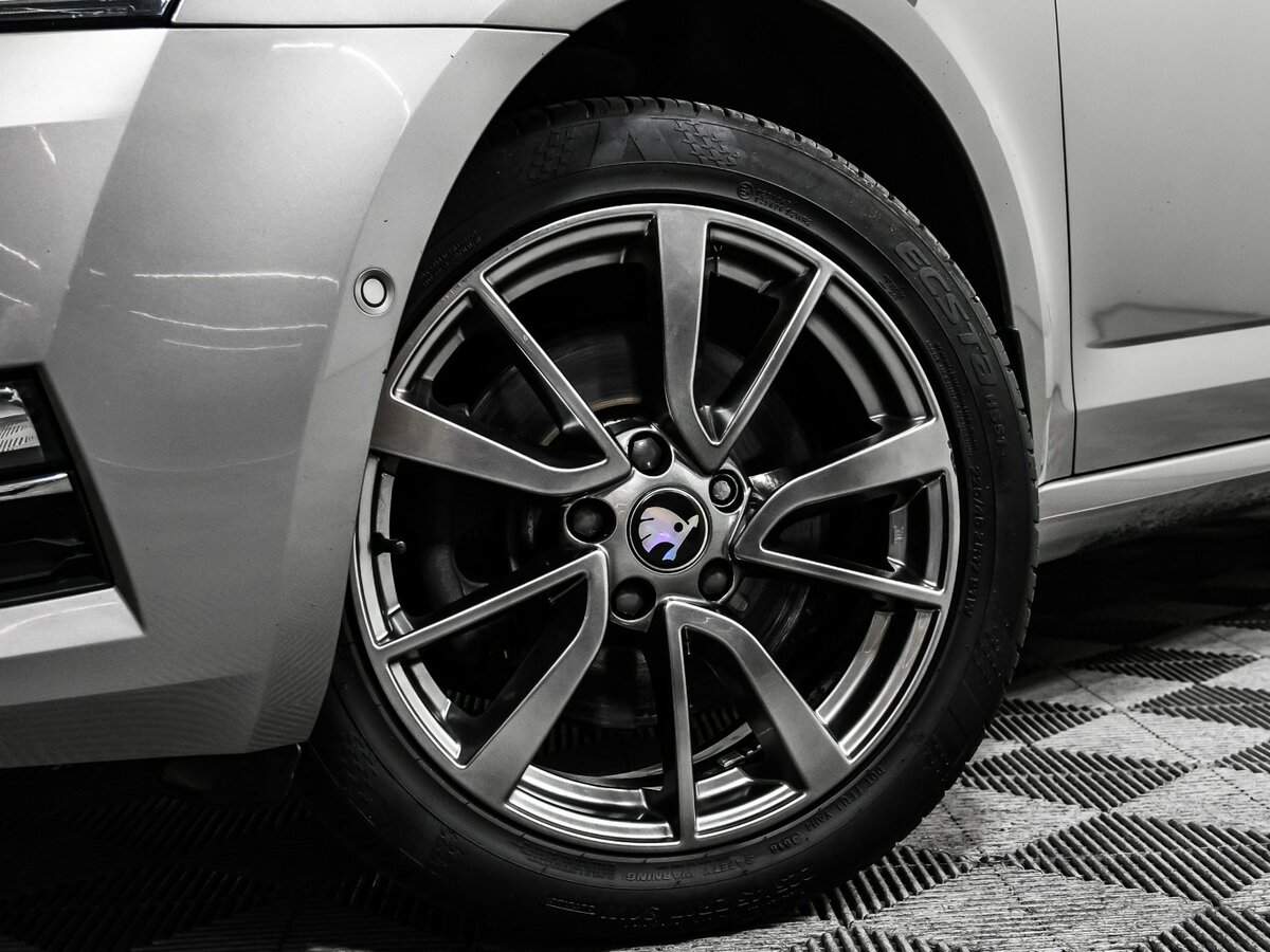 Шкода Октавия б/у, 2018, Роботизированная. Фото: #13