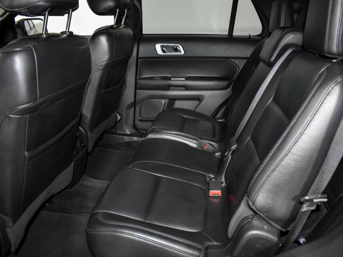 Форд Експлорер б/у, 2014, Автоматическая. Фото: #11