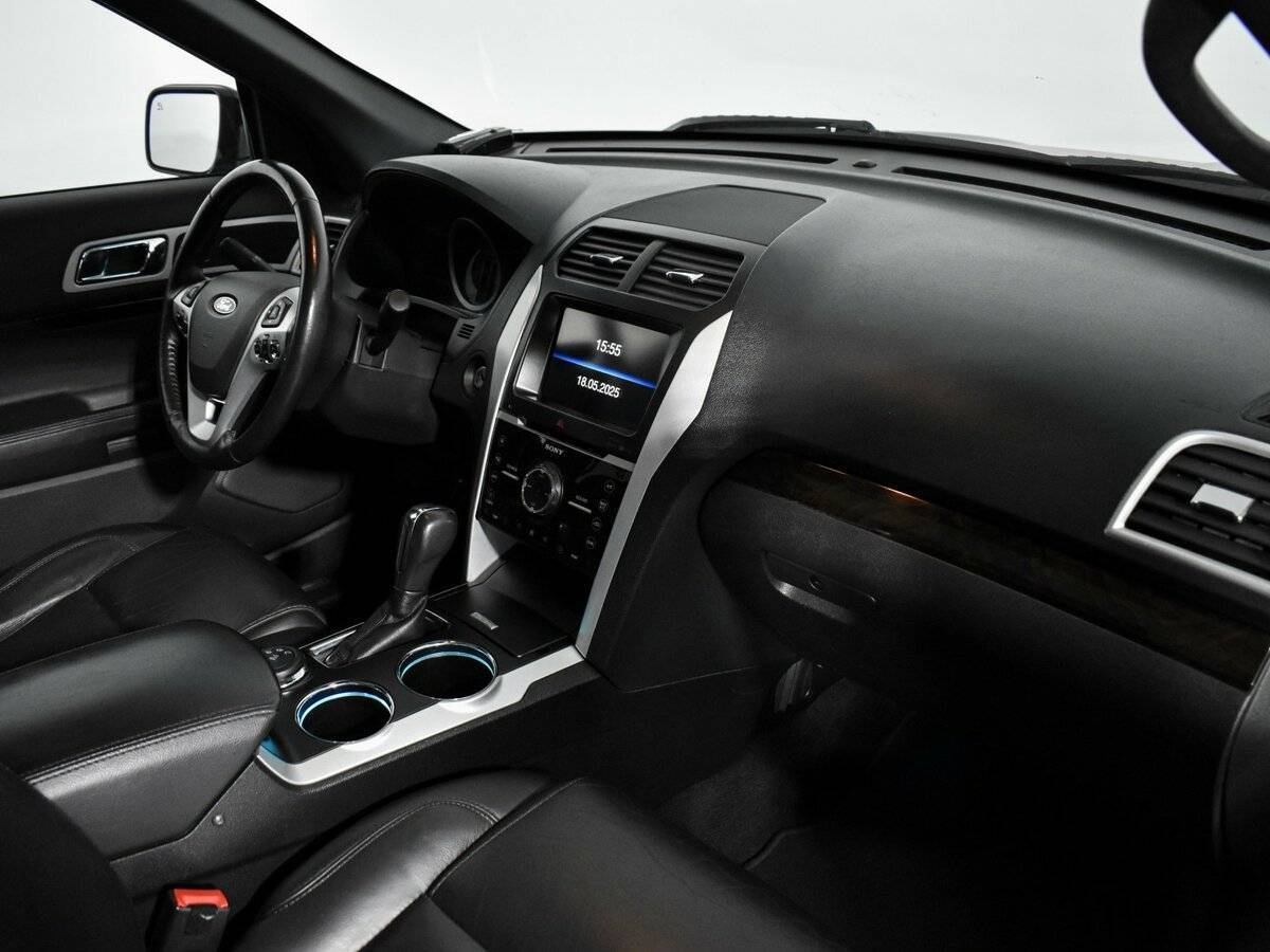 Форд Експлорер б/у, 2014, Автоматическая. Фото: #12