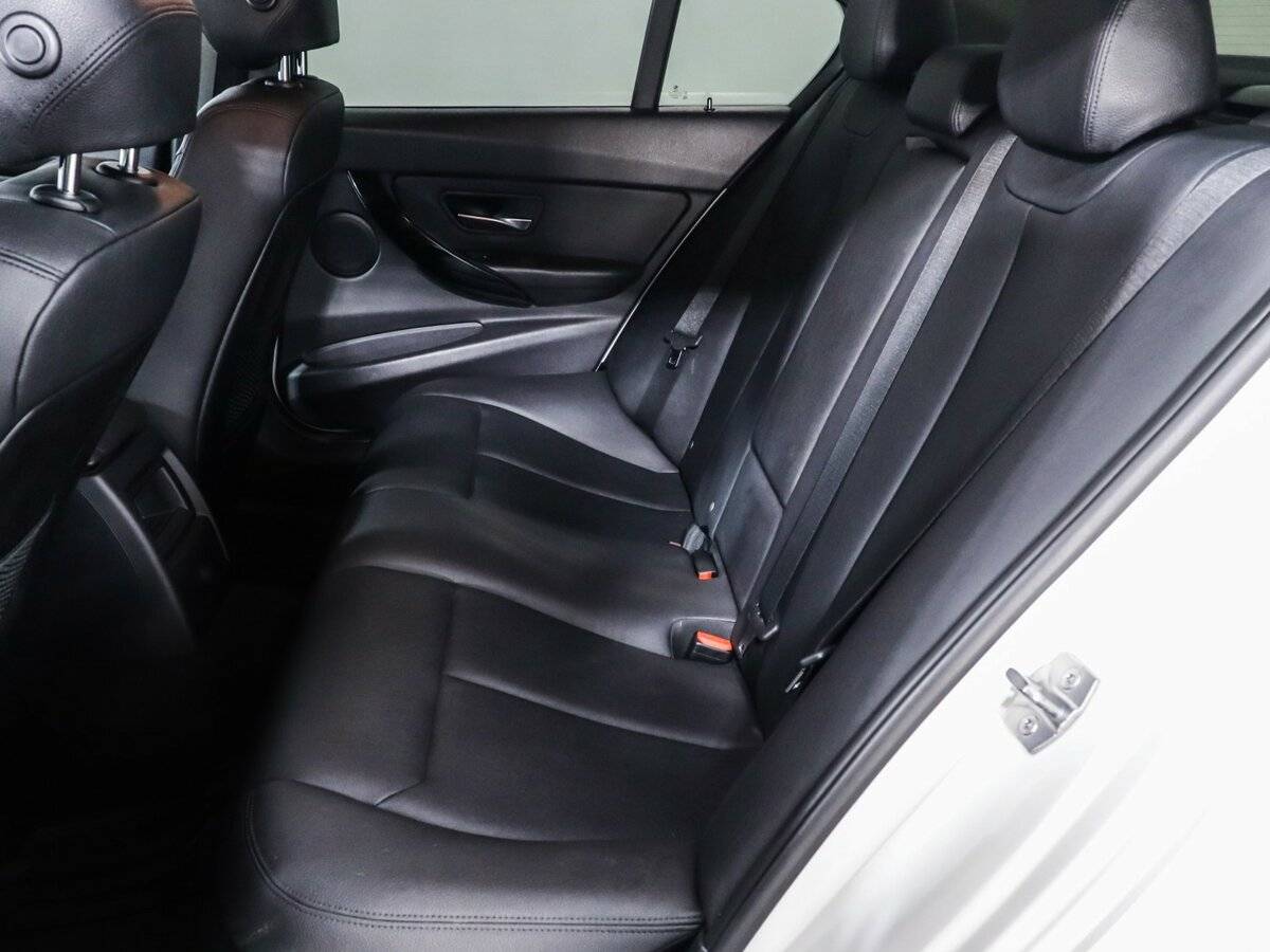 БМВ 3 серии б/у, 2013, Автоматическая. Фото: #9