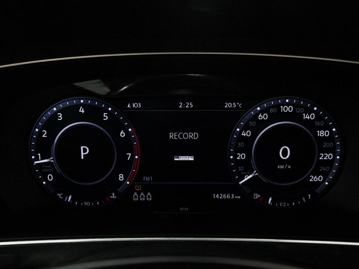 Фольксваген Тигуан б/у, 2017, Роботизированная. Фото: #11