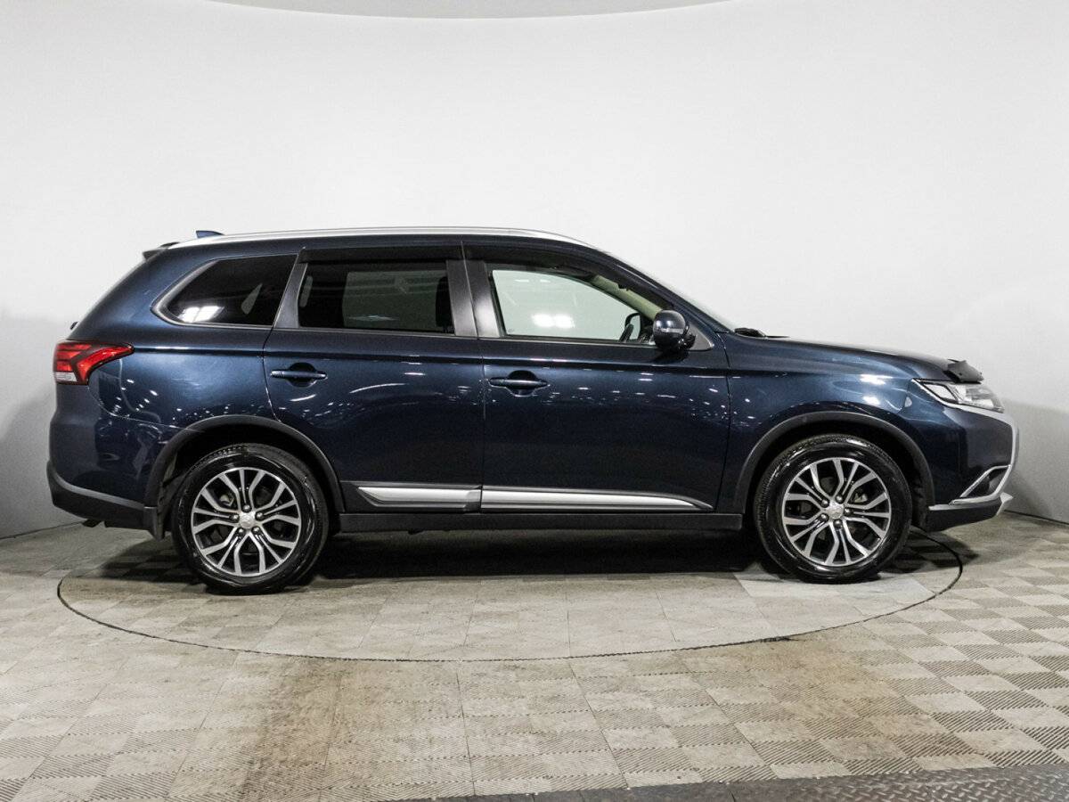 Митсубиши Оутлэндер б/у, 2018, Вариатор. Фото: #3