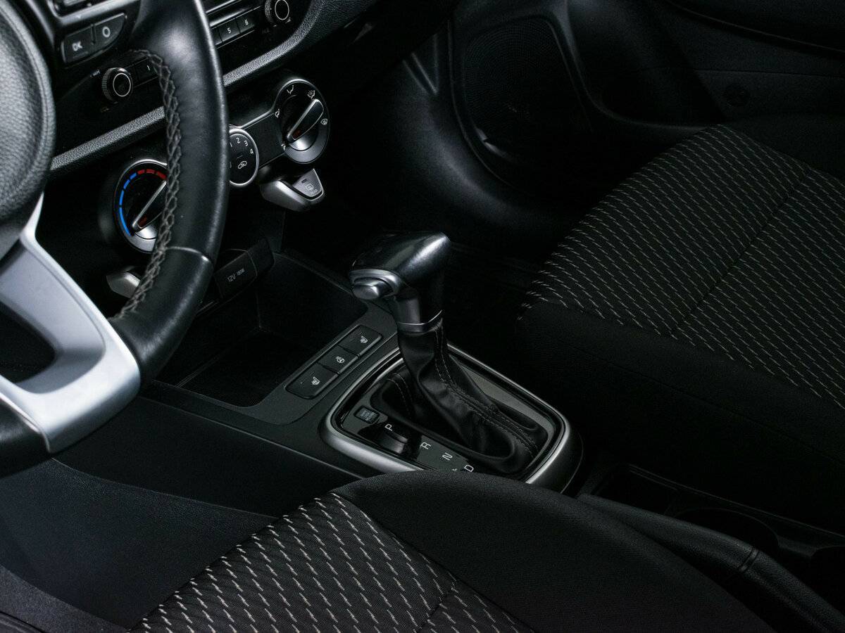 Киа Рио б/у, 2019, Автоматическая. Фото: #11