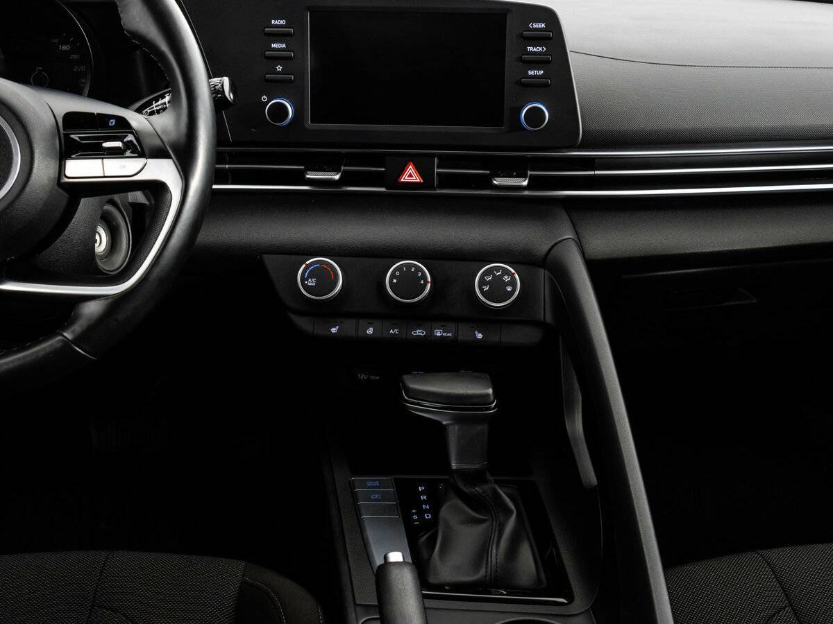 Хендай Елантра б/у, 2021, Автоматическая. Фото: #15