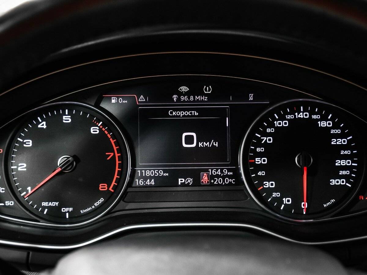 Ауди А4 б/у, 2017, Роботизированная. Фото: #9