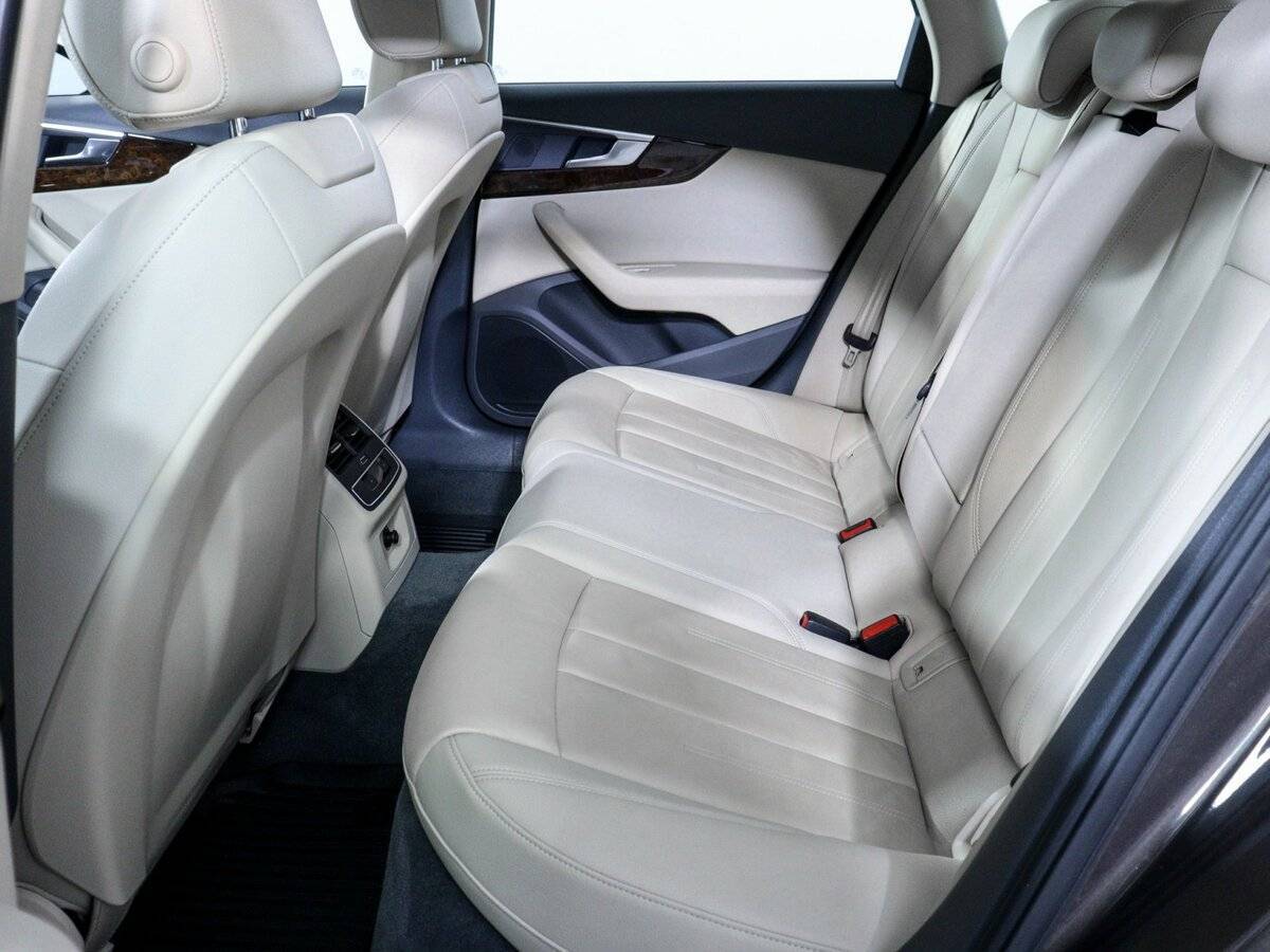 Ауди А4 б/у, 2016, Роботизированная. Фото: #9