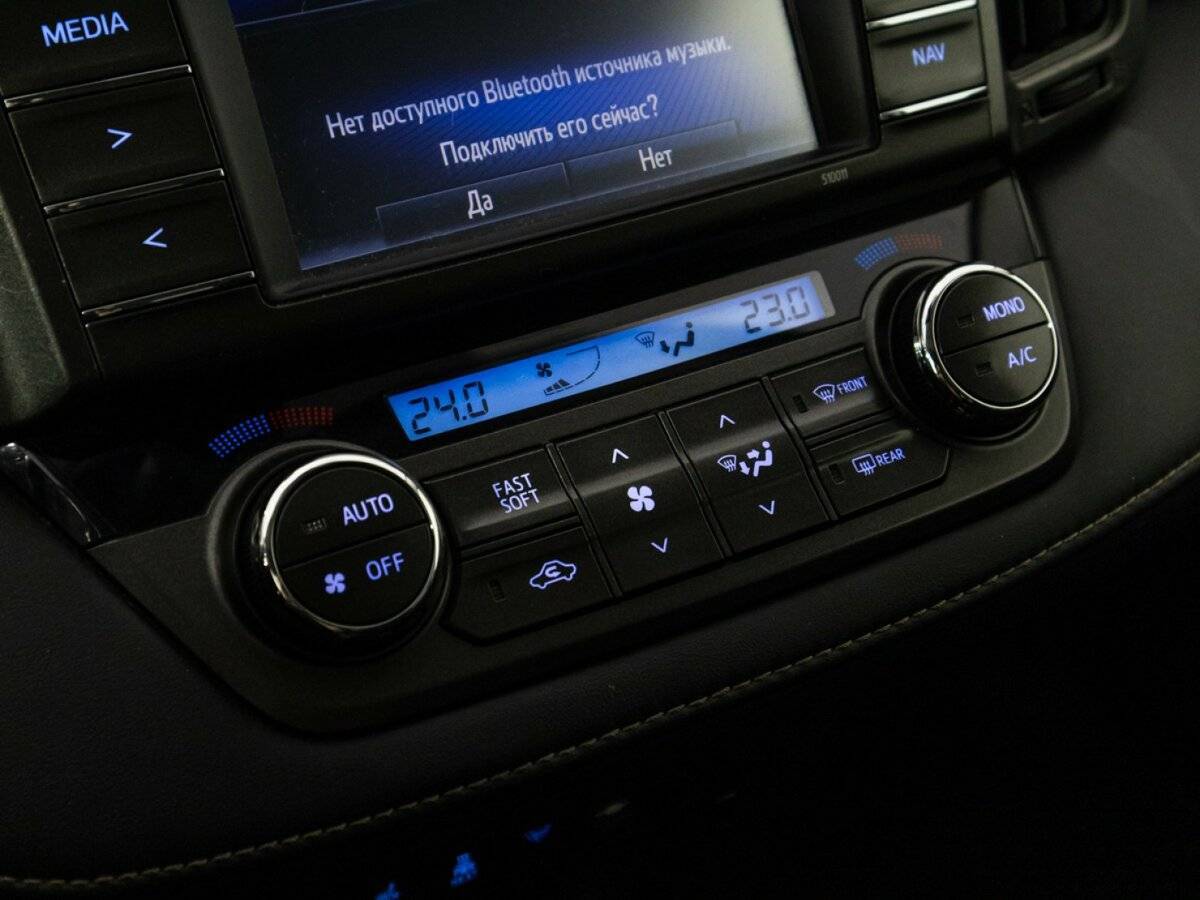 Тойота Рав4 б/у, 2015, Автоматическая. Фото: #15