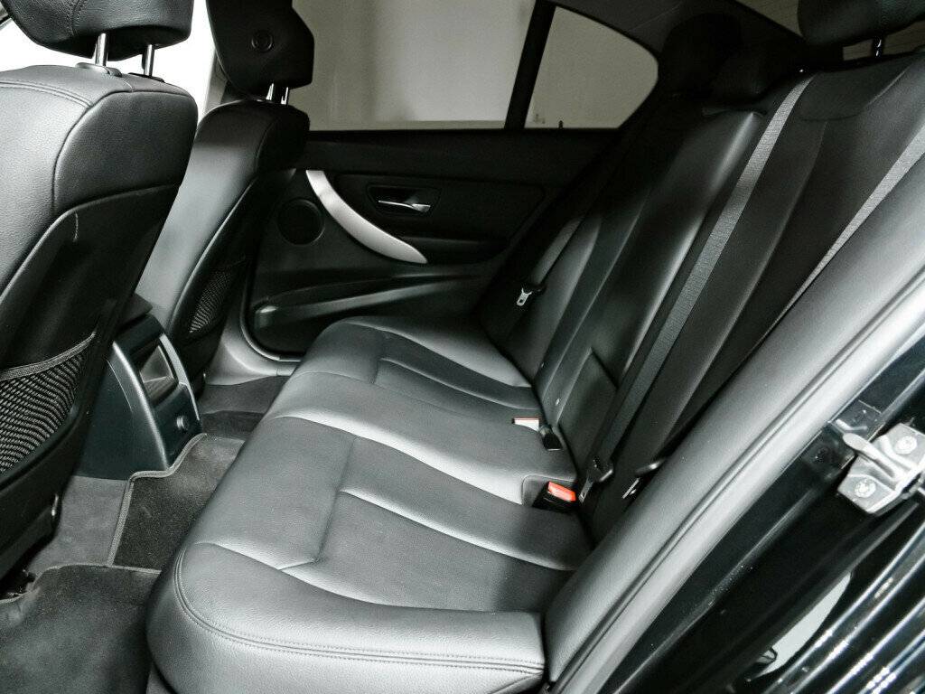 БМВ 3 серии б/у, 2015, Автоматическая. Фото: #9