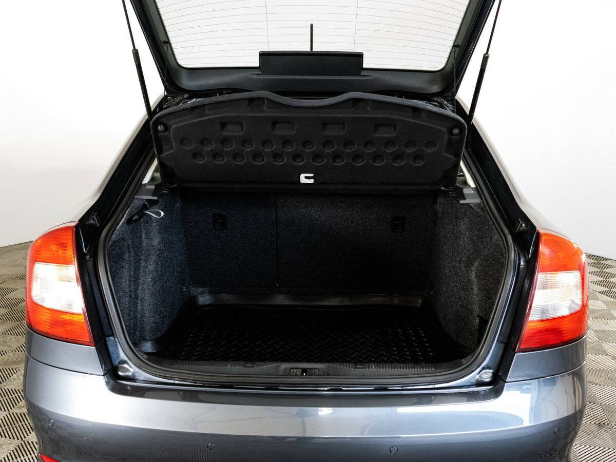 Шкода Октавия б/у, 2012, Механическая. Фото: #12