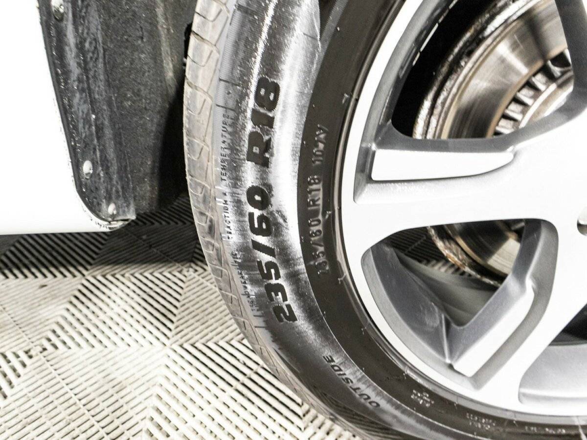 Вольво ИксЦ60 б/у, 2014, Автоматическая. Фото: #5