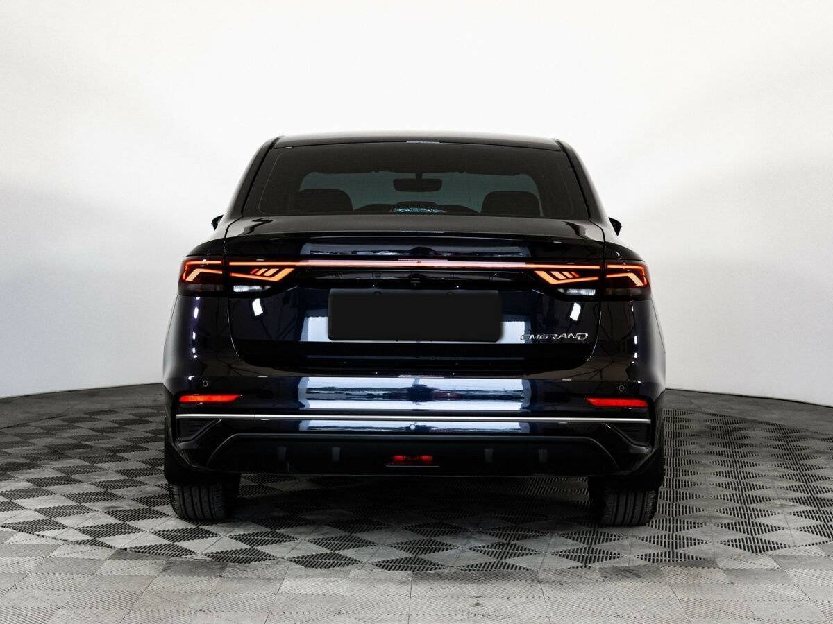 Джили Эмгранд б/у, 2023, Автоматическая. Фото: #4