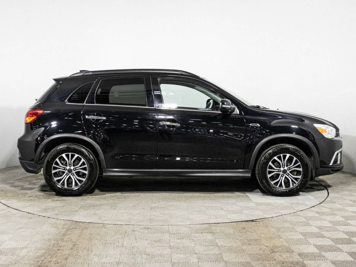 Митсубиши АС-Икс б/у, 2018, Вариатор. Фото: #3