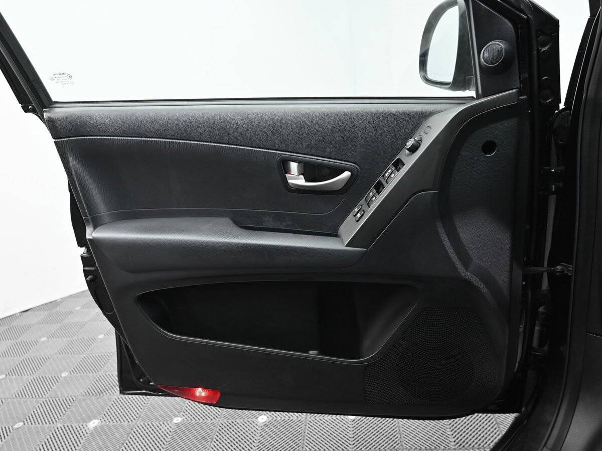 Сан-Ён Актион б/у, 2013, Автоматическая. Фото: #5