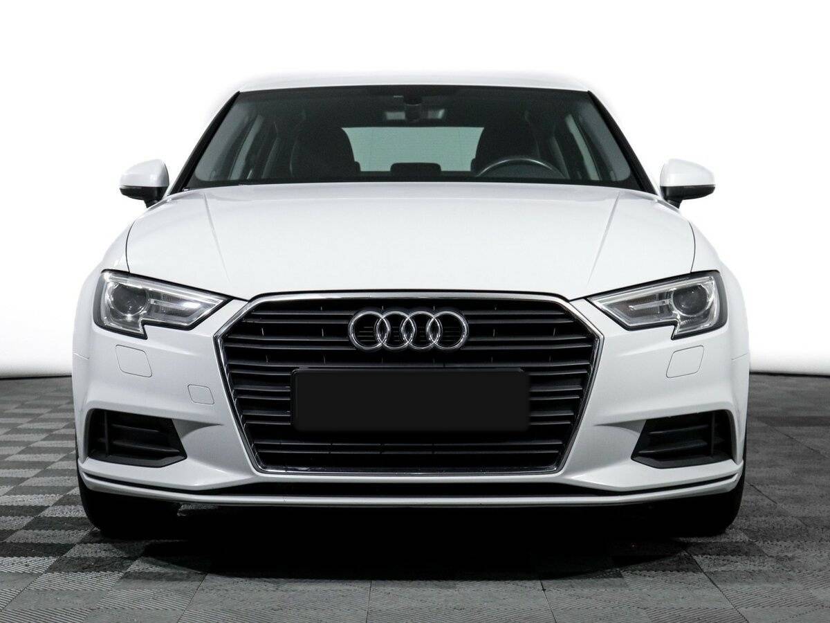 Ауди А3 б/у, 2017, Роботизированная. Фото: #1