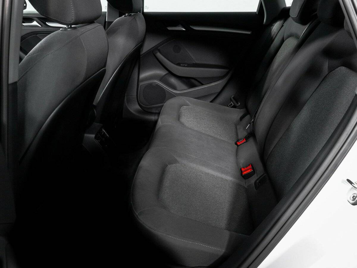 Ауди А3 б/у, 2017, Роботизированная. Фото: #9