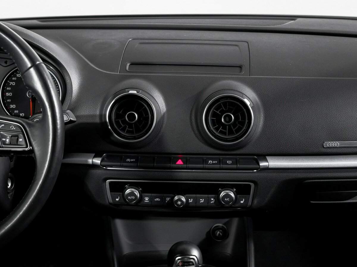 Ауди А3 б/у, 2017, Роботизированная. Фото: #12