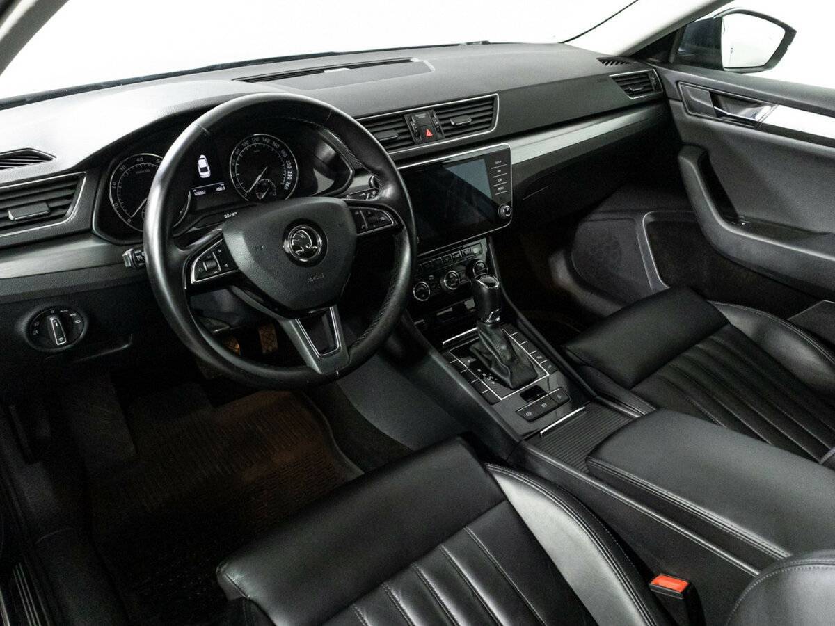 Шкода Суперб б/у, 2018, Роботизированная. Фото: #10