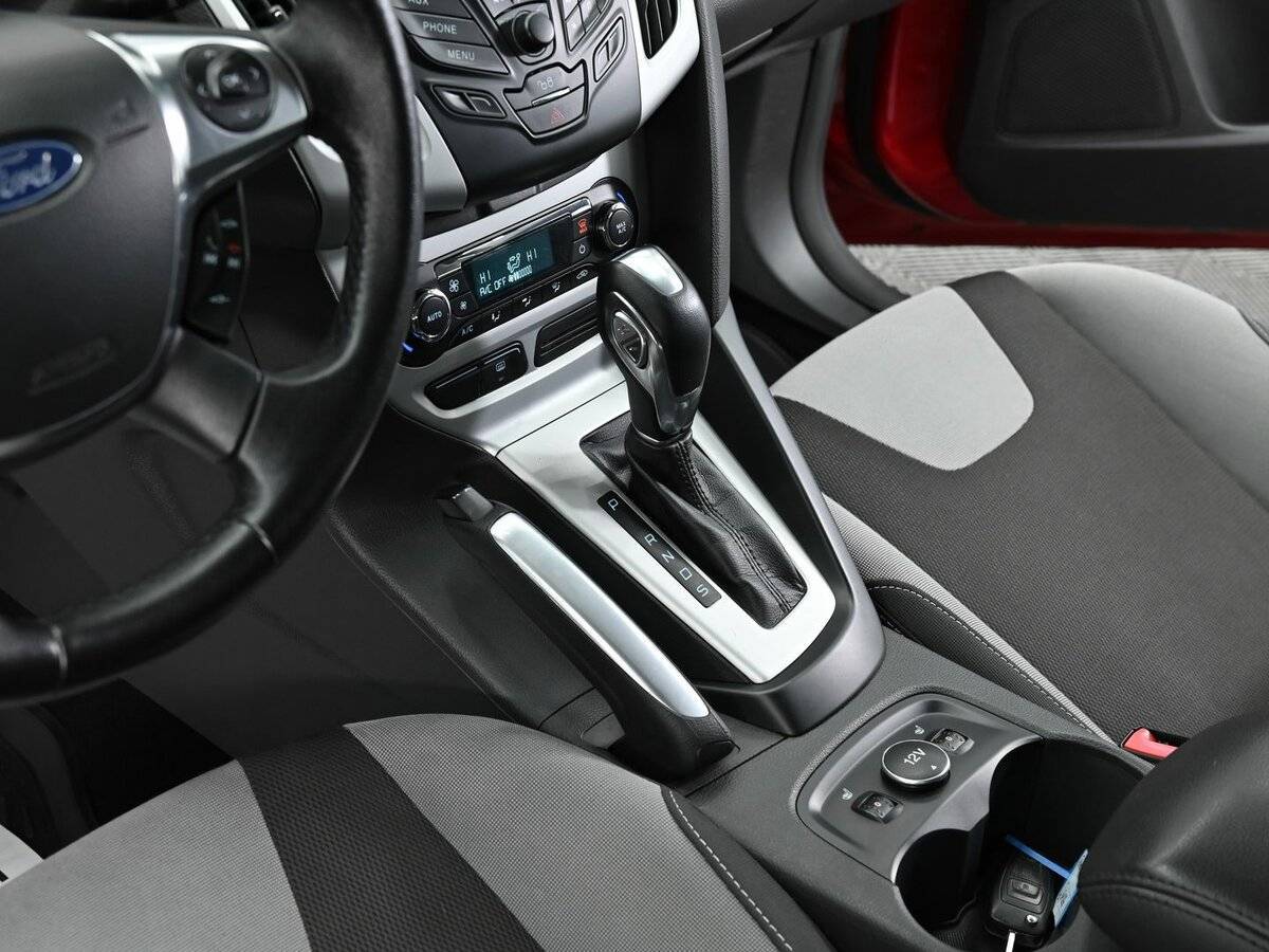 Форд Фокус б/у, 2012, Роботизированная. Фото: #9