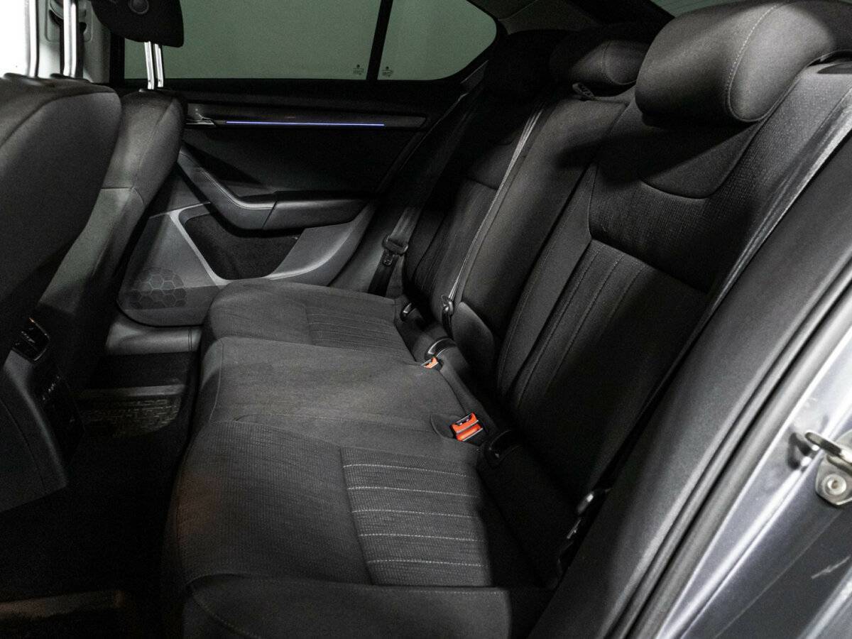 Шкода Октавия б/у, 2020, Роботизированная. Фото: #9