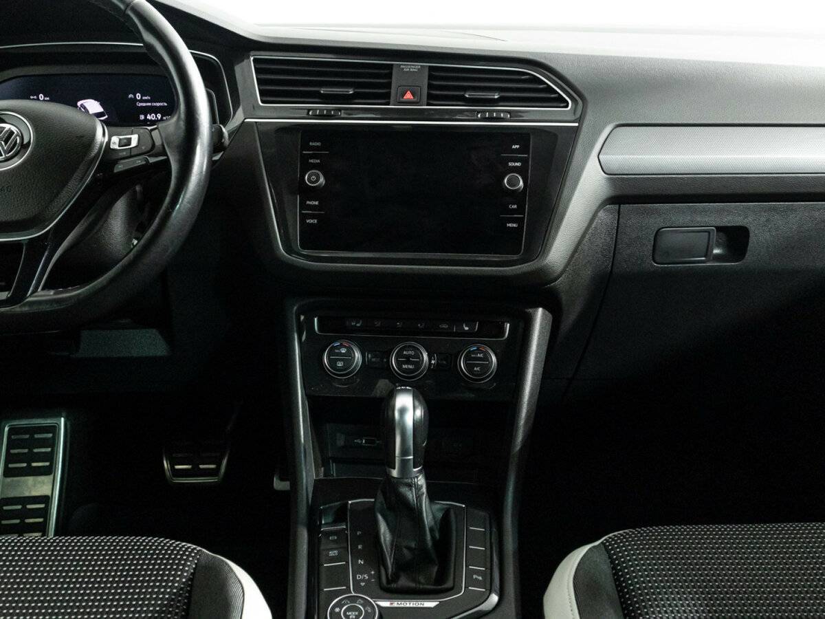 Фольксваген Тигуан б/у, 2019, Роботизированная. Фото: #13