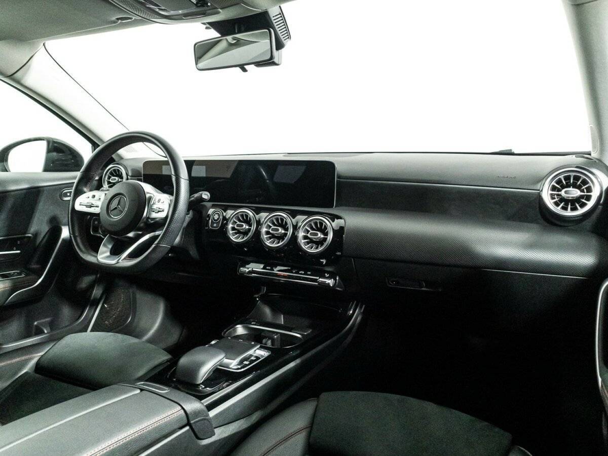 Мерседес-Бенц А-Класс б/у, 2018, Роботизированная. Фото: #8