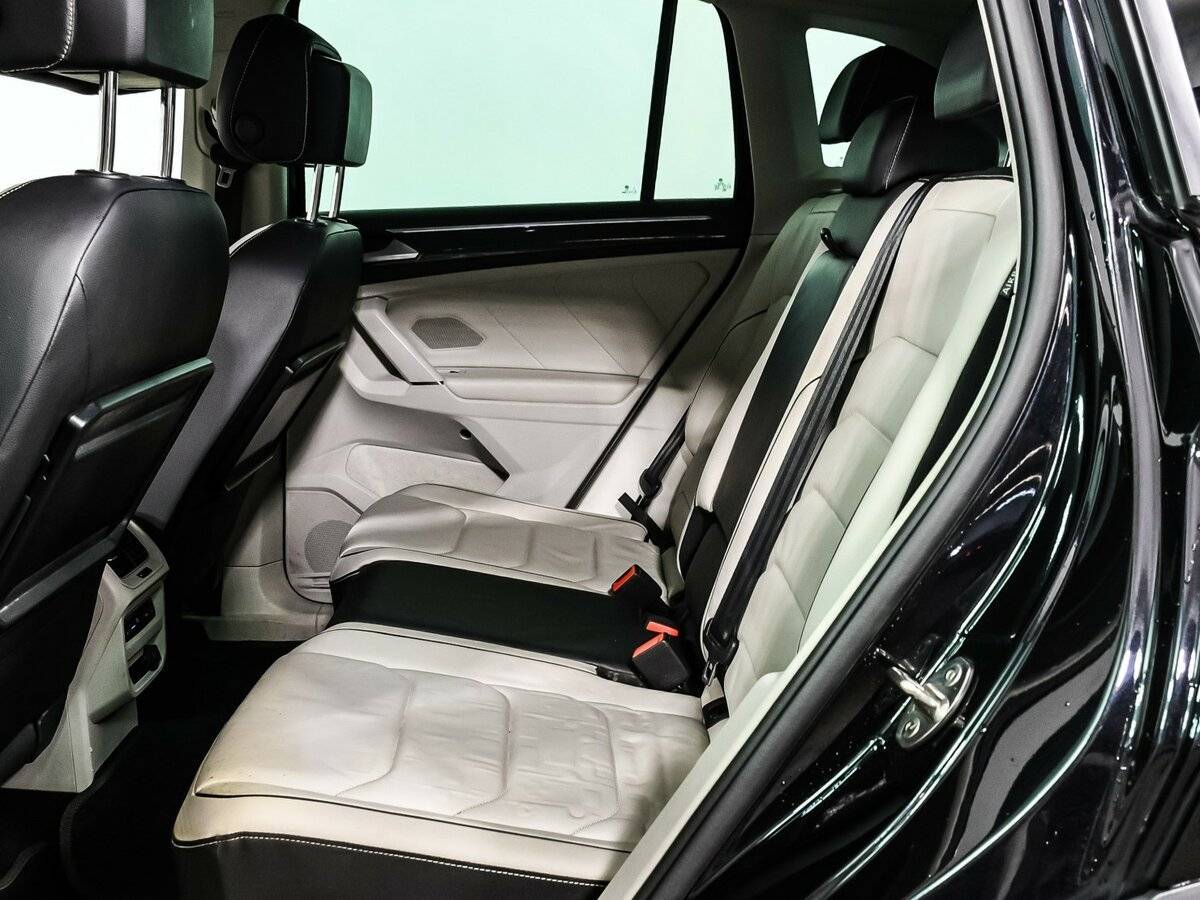 Фольксваген Тигуан б/у, 2017, Роботизированная. Фото: #11