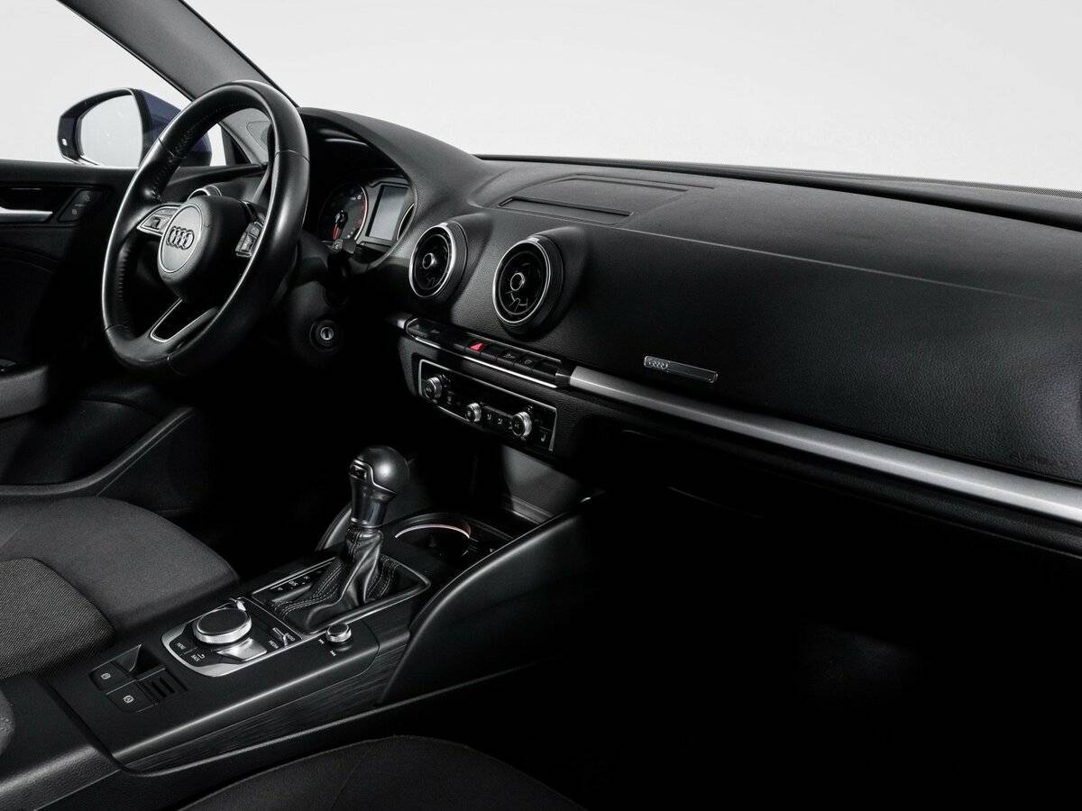 Ауди А3 б/у, 2018, Роботизированная. Фото: #8