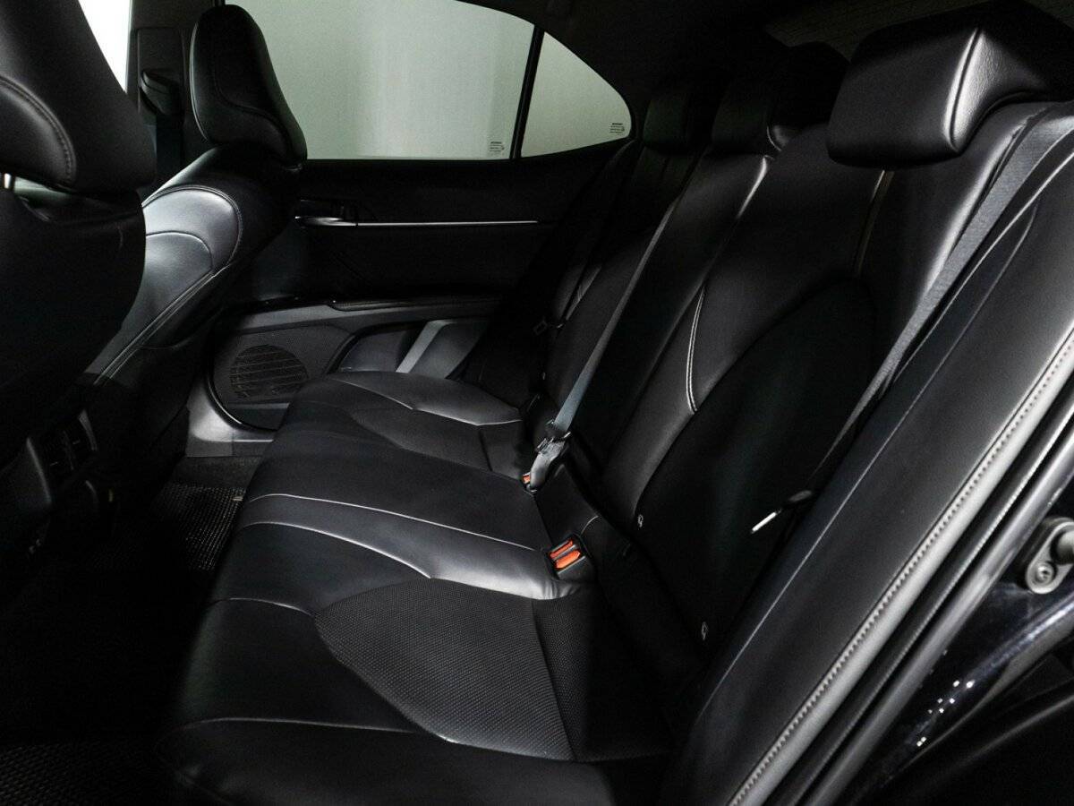 Тойота Камри б/у, 2018, Автоматическая. Фото: #9