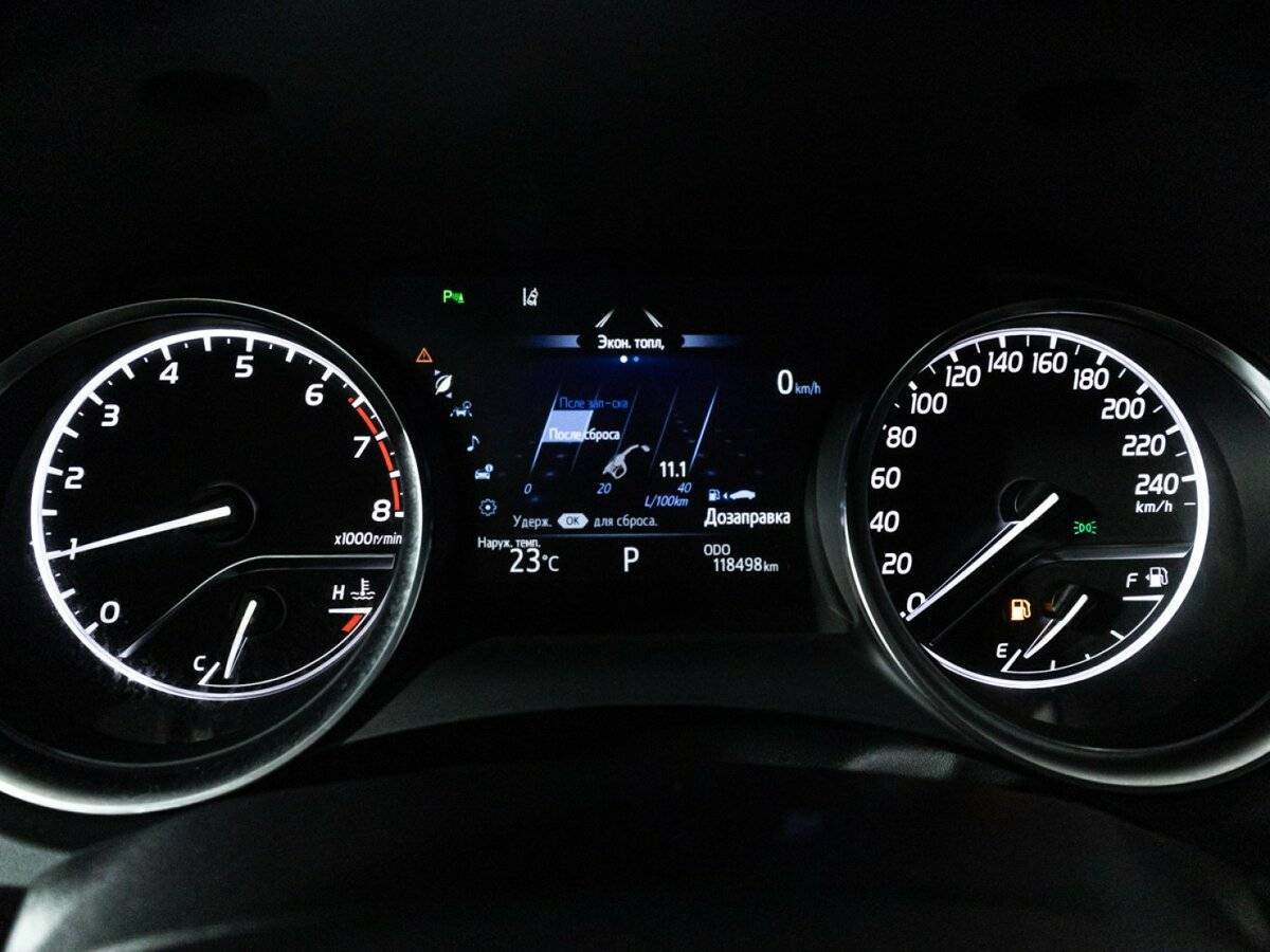 Тойота Камри б/у, 2018, Автоматическая. Фото: #11