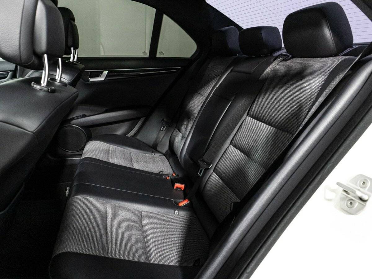 Мерседес-Бенц Ц-Класс б/у, 2012, Автоматическая. Фото: #9