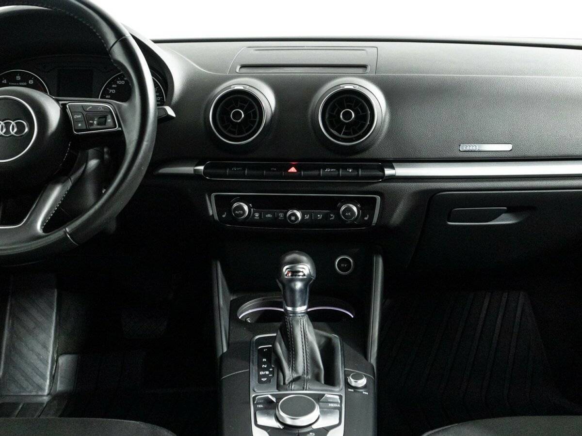 Ауди А3 б/у, 2017, Роботизированная. Фото: #13