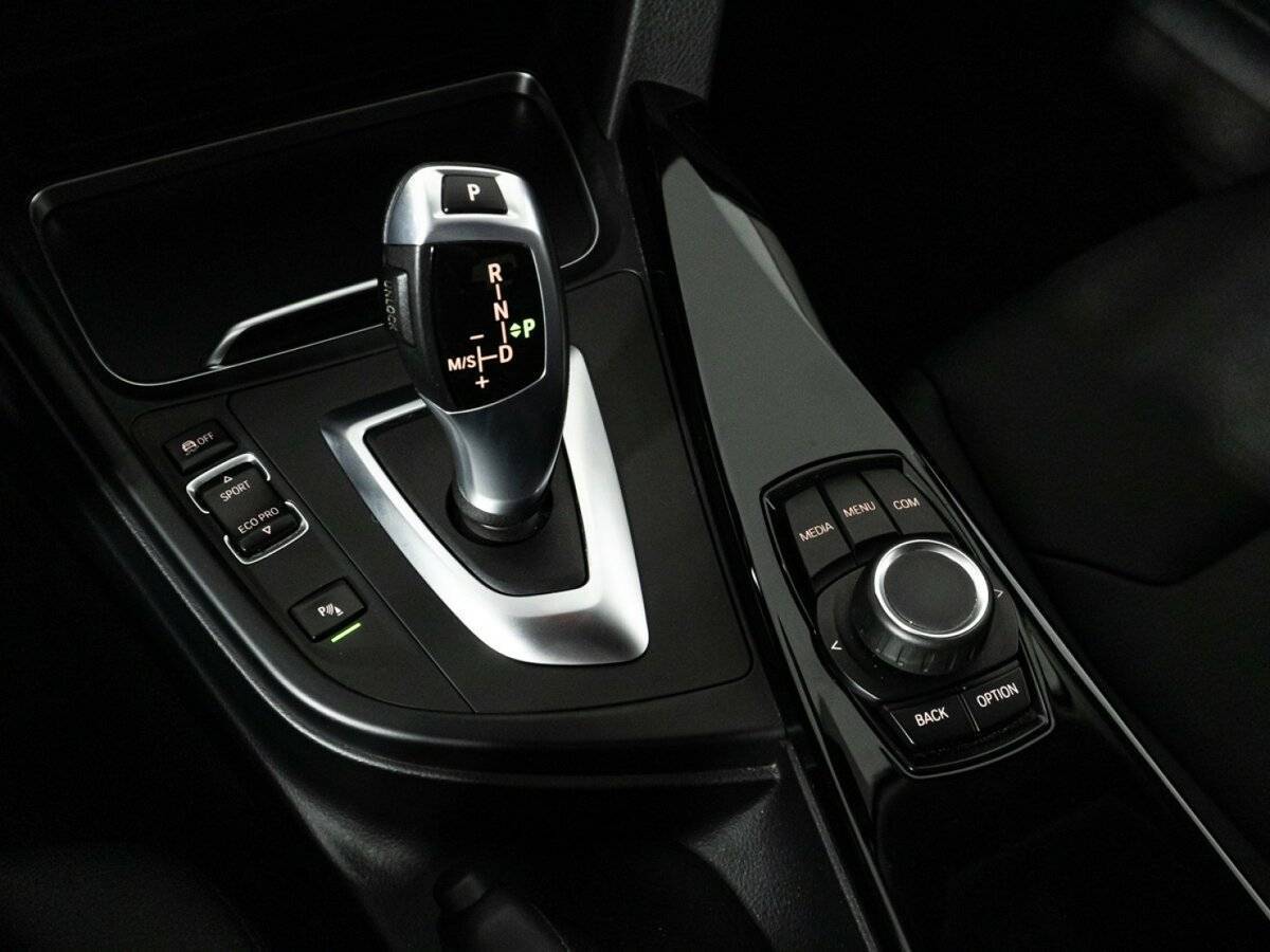 БМВ 3 серии б/у, 2017, Автоматическая. Фото: #16