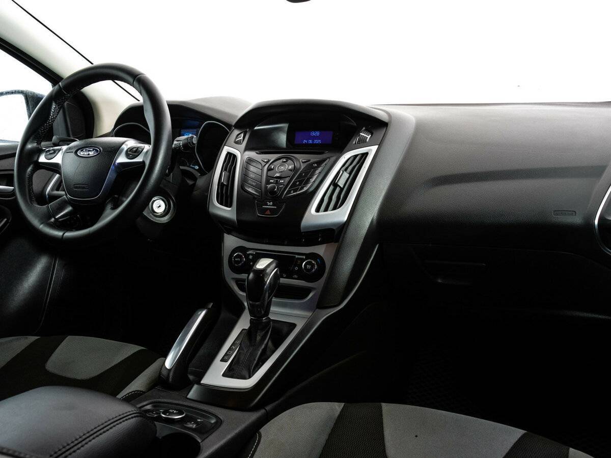 Форд Фокус б/у, 2012, Роботизированная. Фото: #6