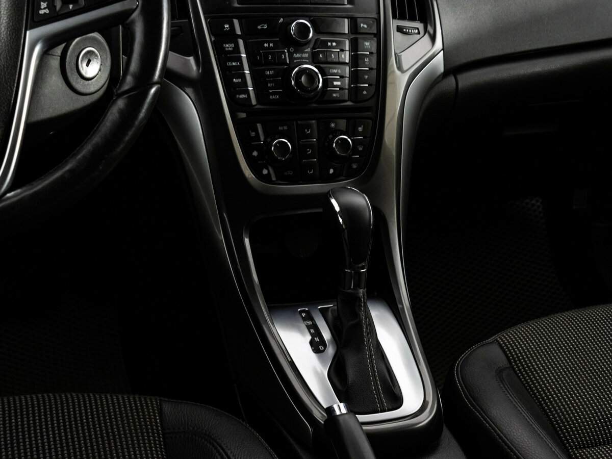 Опель Астра б/у, 2012, Автоматическая. Фото: #9