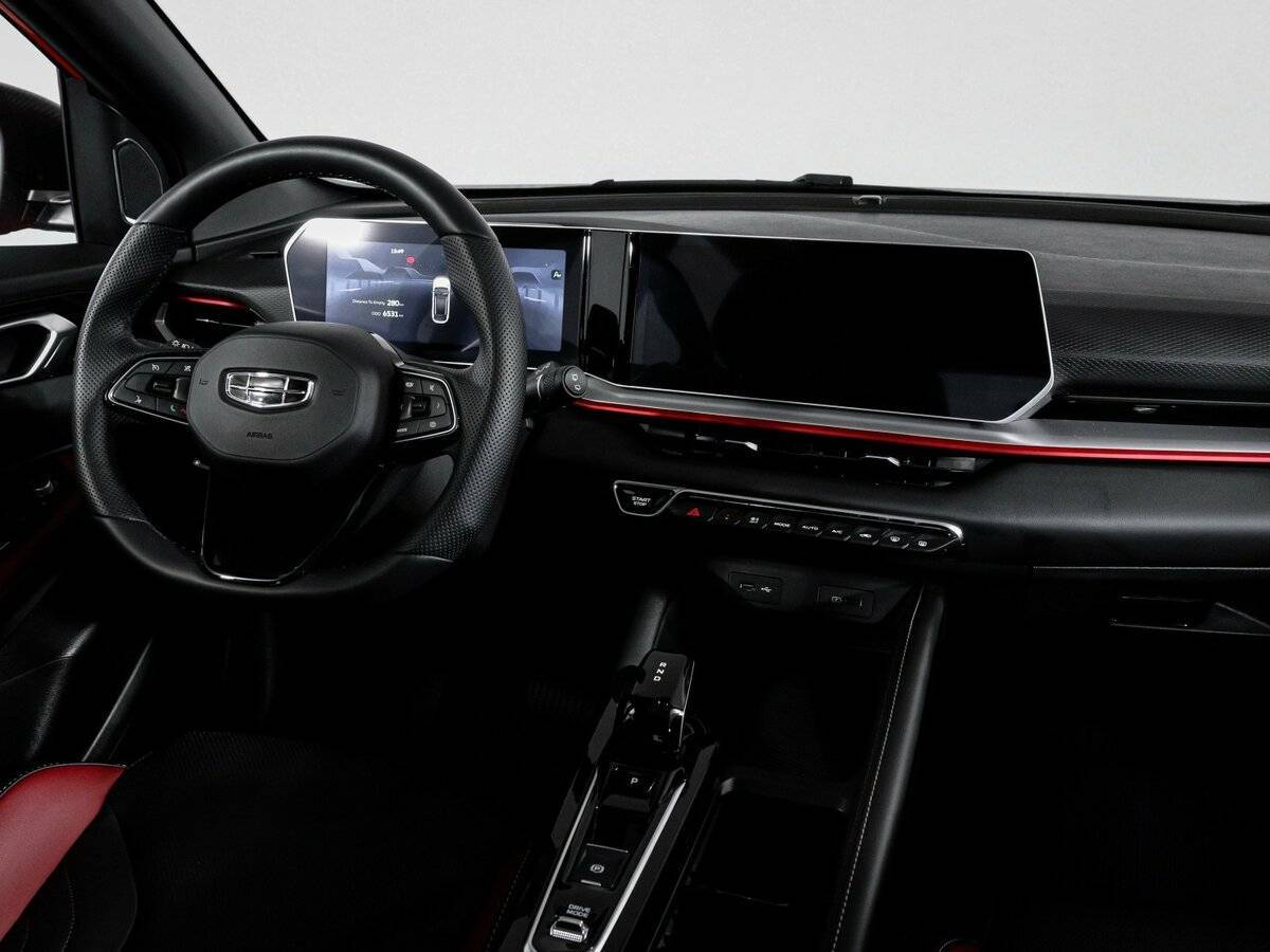 Джили Кулрэй б/у, 2024, Роботизированная. Фото: #11