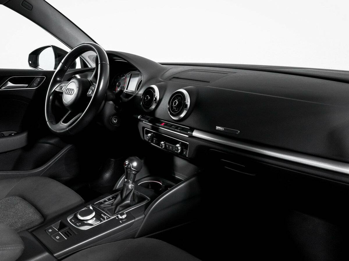 Ауди А3 б/у, 2017, Роботизированная. Фото: #8