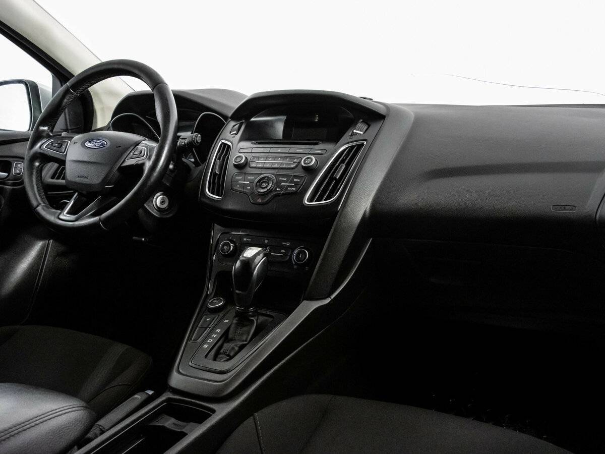 Форд Фокус б/у, 2015, Роботизированная. Фото: #6