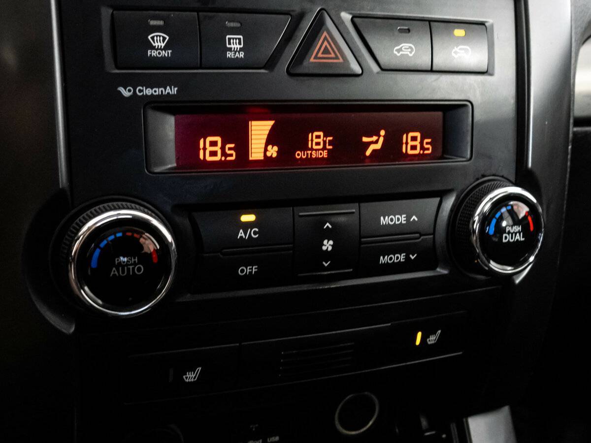 Киа Соренто б/у, 2012, Механическая. Фото: #12