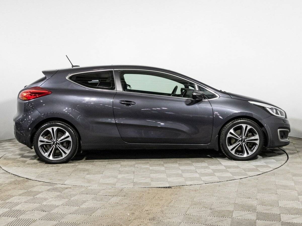 Киа Сид б/у, 2016, Роботизированная. Фото: #3