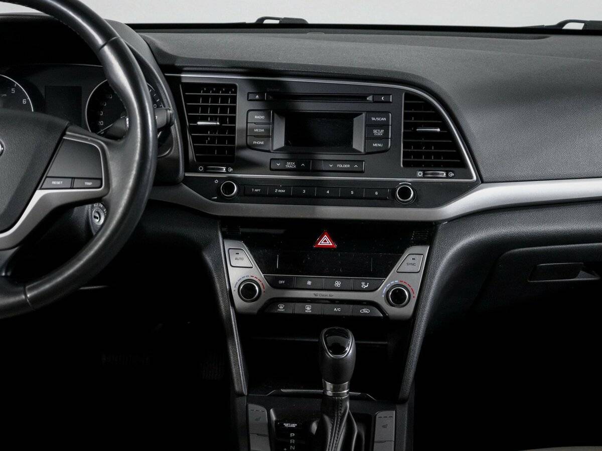 Хендай Елантра б/у, 2016, Автоматическая. Фото: #10