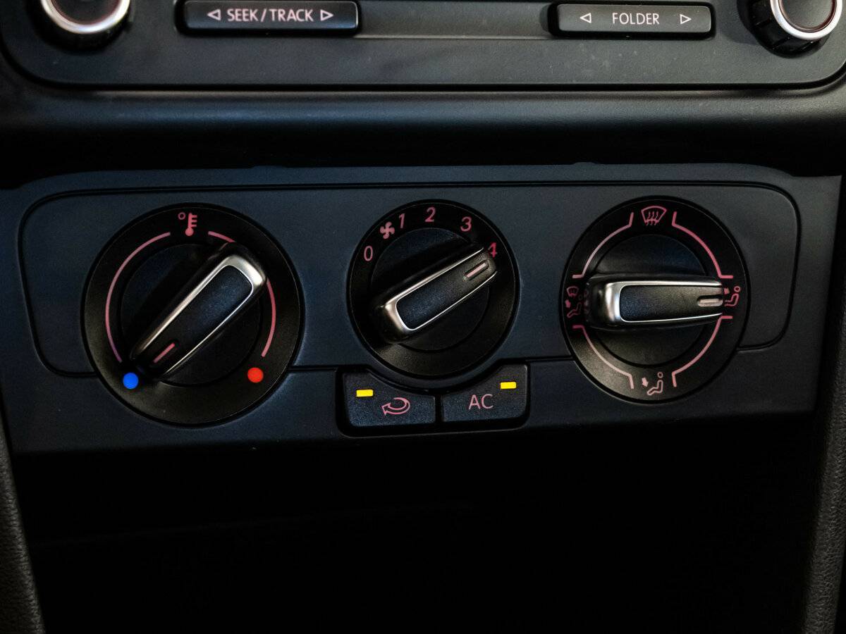 Фольксваген Поло б/у, 2013, Механическая. Фото: #14