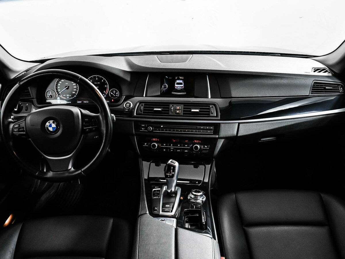 БМВ 5 серии б/у, 2016, Автоматическая. Фото: #10