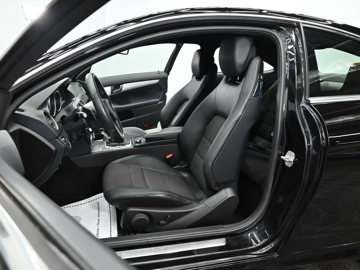 Мерседес-Бенц Ц-Класс б/у, 2013, Автоматическая. Фото: #4