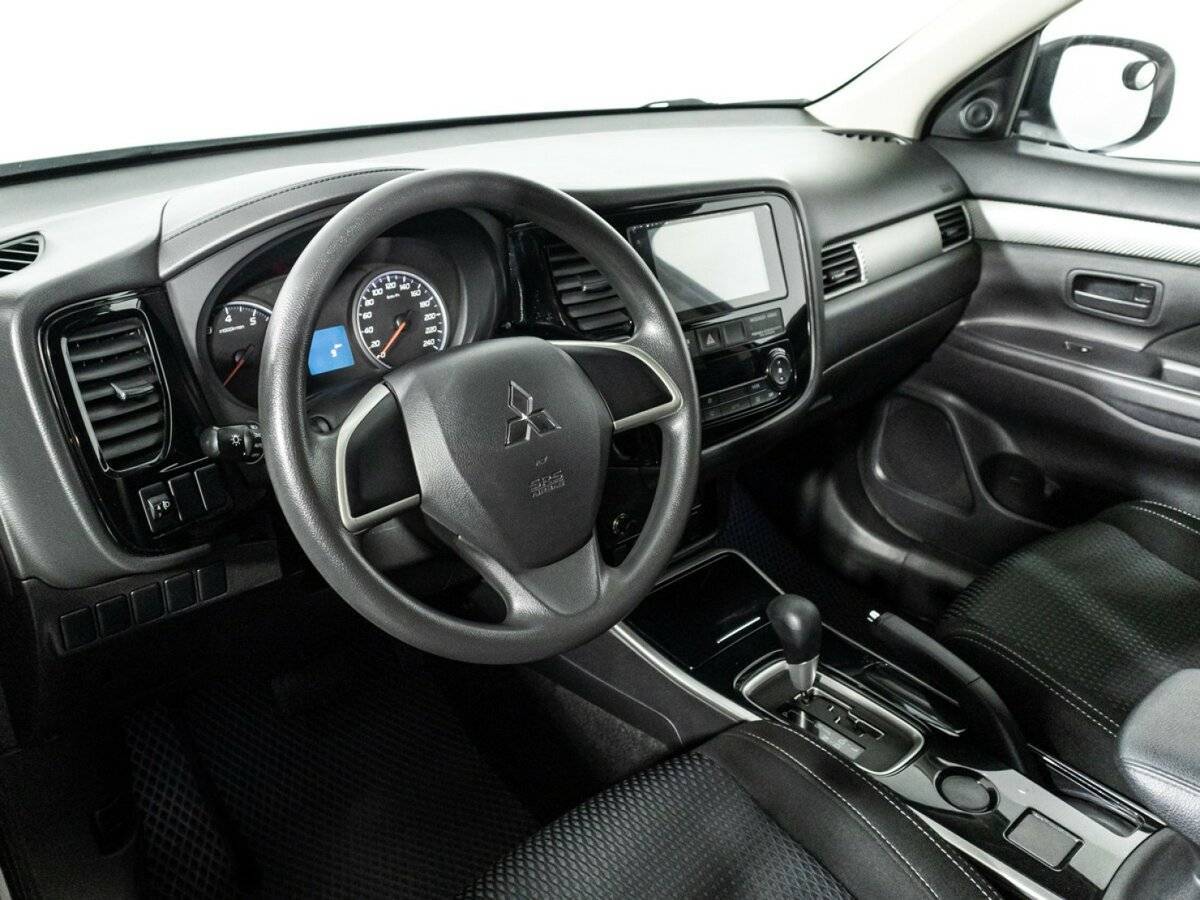 Митсубиши Оутлэндер б/у, 2017, Вариатор. Фото: #10